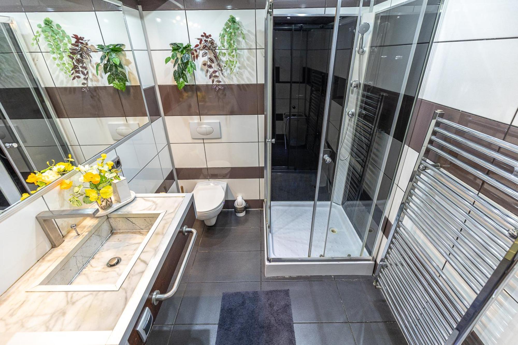 City Vibes Apartment - 3 Bdrms 布达佩斯 外观 照片